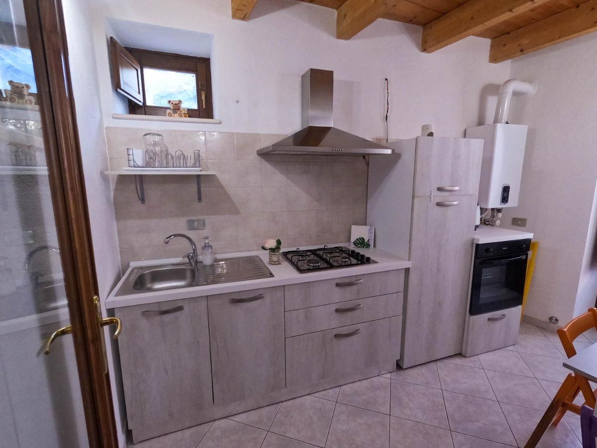 Bed and Breakfast San Domenico House - Centro Storico LʼAquila Zewnętrze zdjęcie