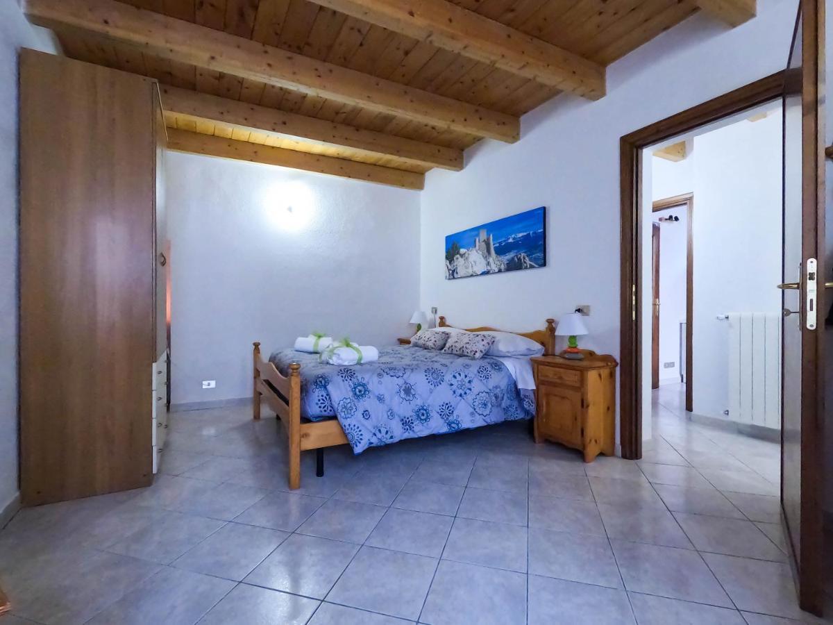 Bed and Breakfast San Domenico House - Centro Storico LʼAquila Zewnętrze zdjęcie