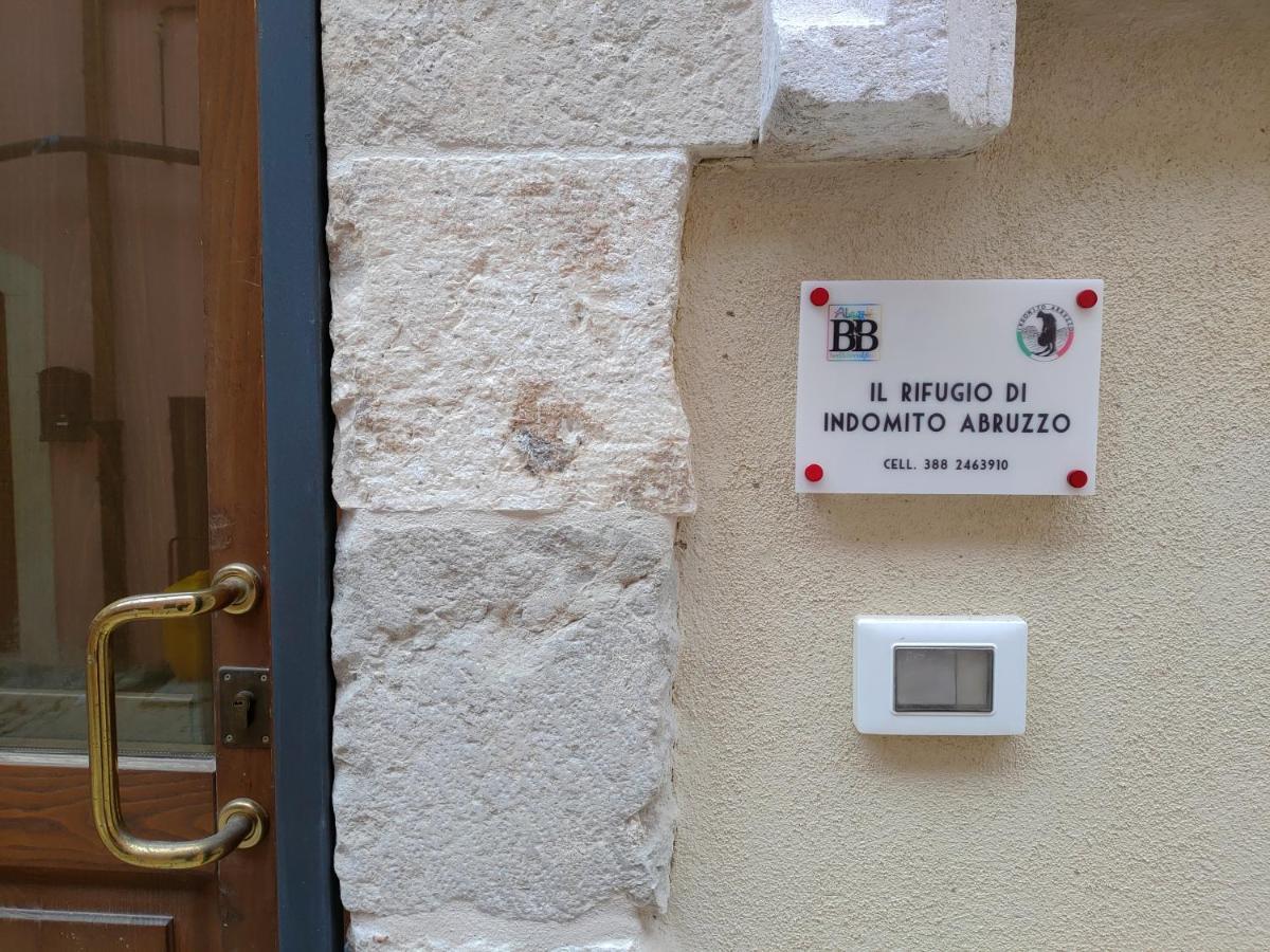 Bed and Breakfast San Domenico House - Centro Storico LʼAquila Zewnętrze zdjęcie